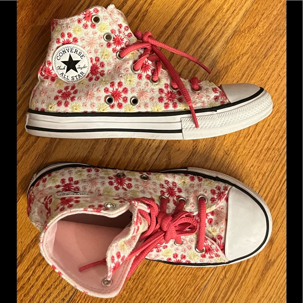 EUC Converse All Star Floral High Top, Pinks